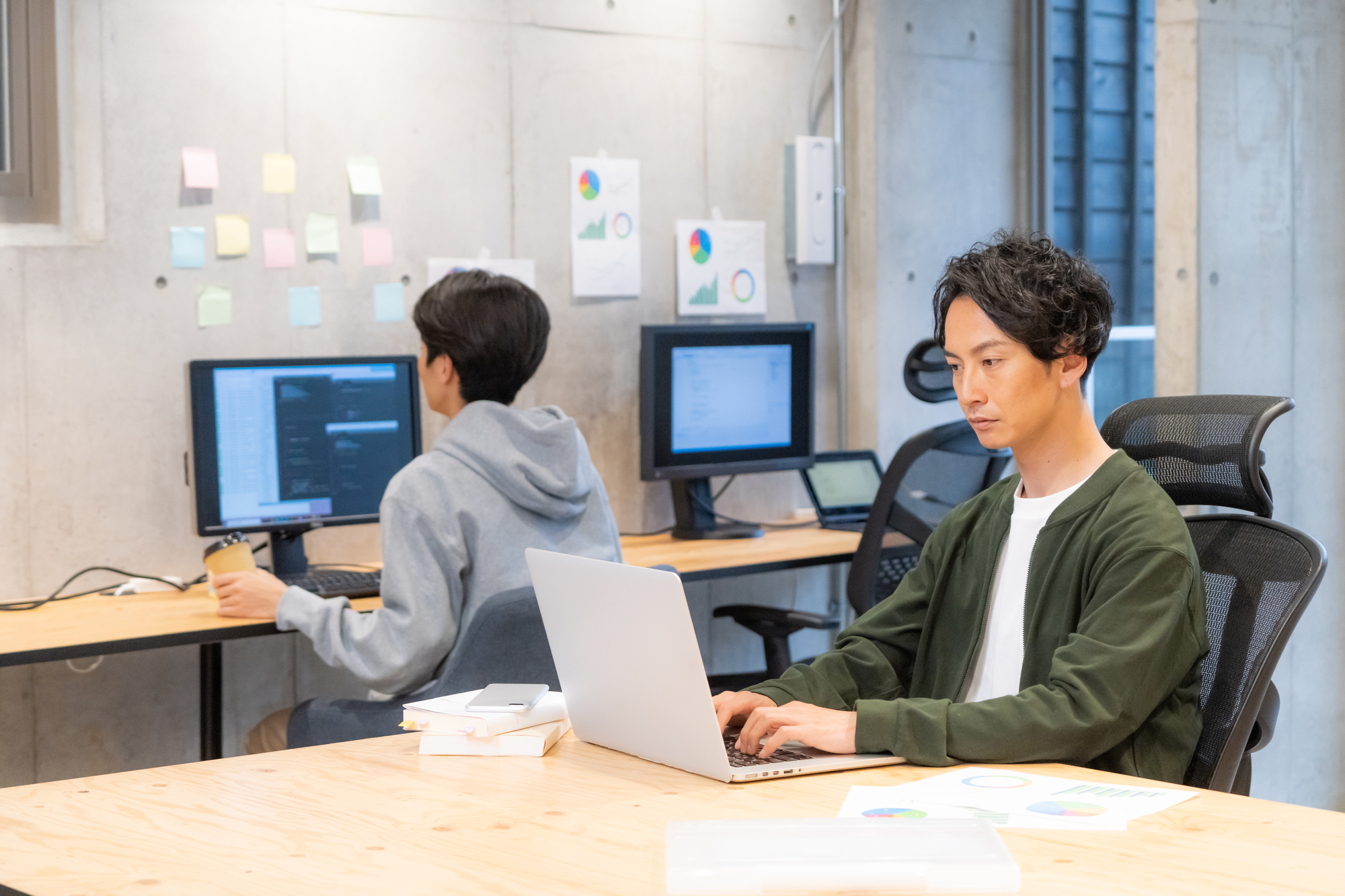 【フロントエンジニア】Ｗｅｂアプリケーション開発