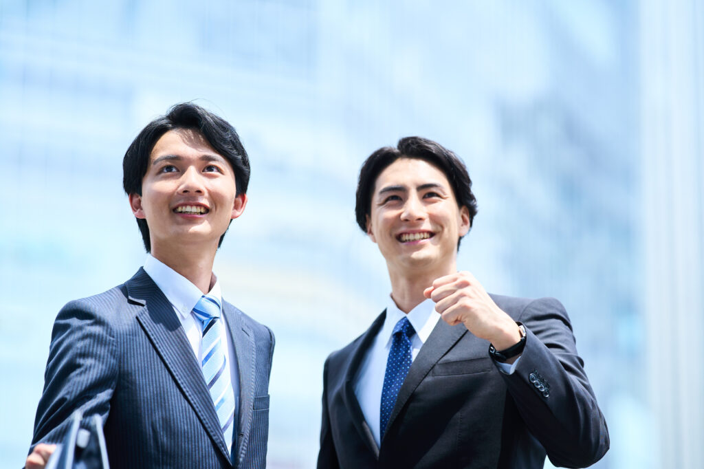 三菱UFJ銀行の平均年収は856万円！